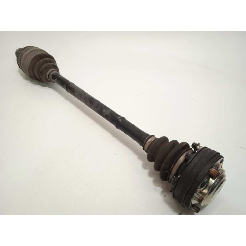 Recambio de transmision trasera derecha para bmw serie 1 berlina (e81/e87) 118d referencia OEM IAM 7533446  33217547076