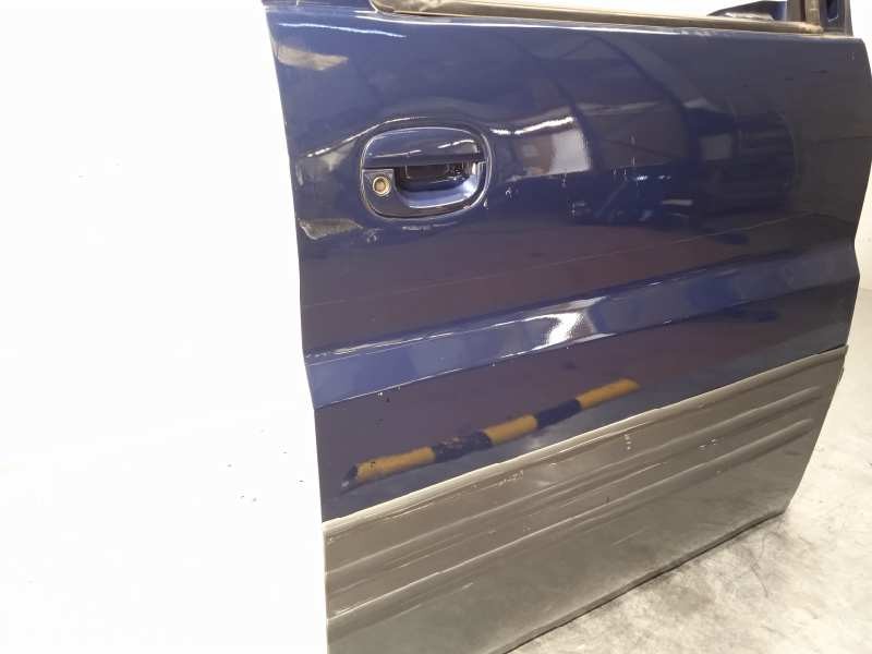 Recambio de puerta delantera derecha para hyundai h 1 2.5 turbodiesel cat referencia OEM IAM 760044A301  
