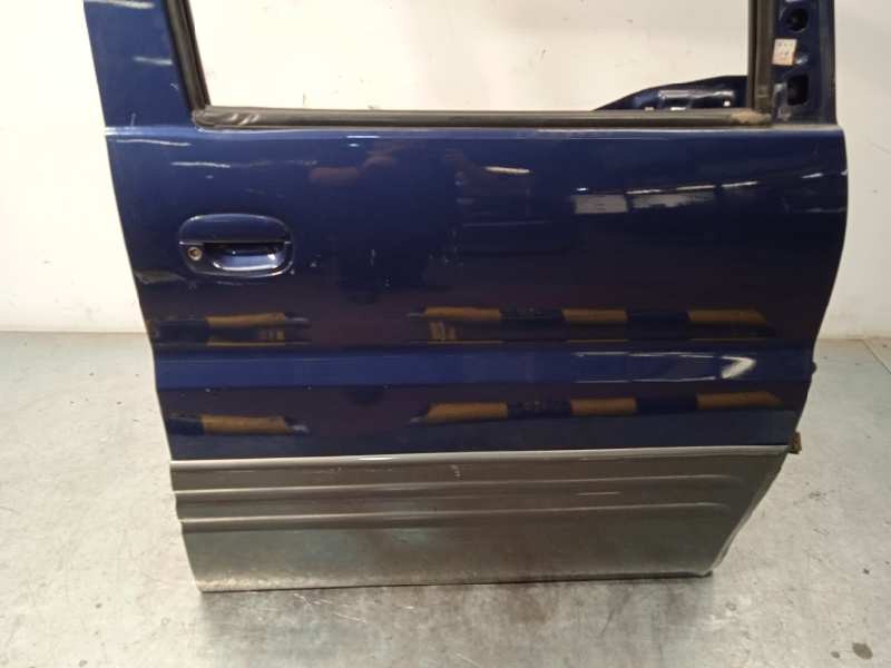 Recambio de puerta delantera derecha para hyundai h 1 2.5 turbodiesel cat referencia OEM IAM 760044A301  