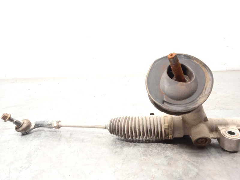 Recambio de cremallera direccion para ford fiesta (cb1) trend referencia OEM IAM 8V513200CJ  2019944