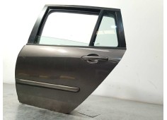 Recambio de puerta trasera izquierda para renault laguna grandtour iii 1.5 dci diesel referencia OEM IAM 821010024R   2