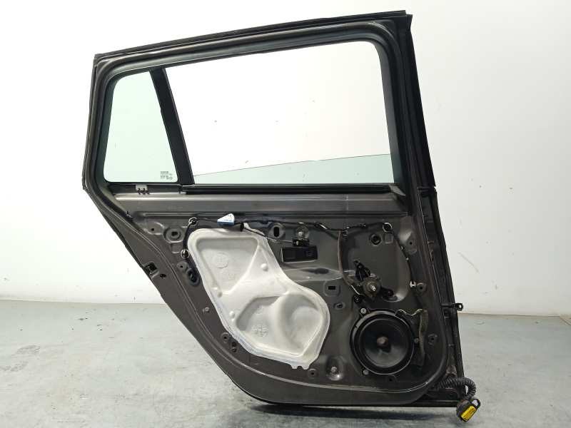 Recambio de puerta trasera izquierda para renault laguna grandtour iii 1.5 dci diesel referencia OEM IAM 821010024R  