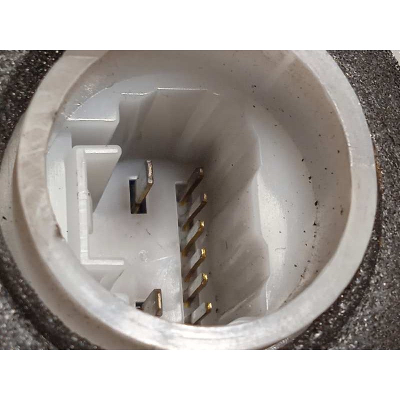 Recambio de cerradura puerta delantera izquierda para toyota prius (nhw30) referencia OEM IAM 6904047120  