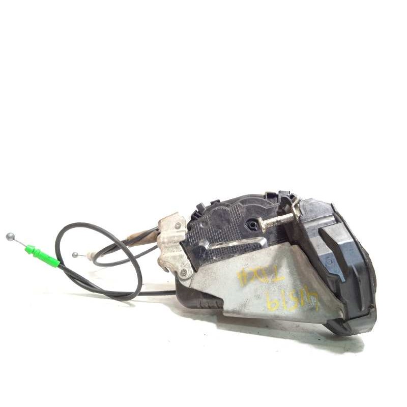 Recambio de cerradura puerta trasera derecha para toyota prius (nhw30) referencia OEM IAM 6905047090  