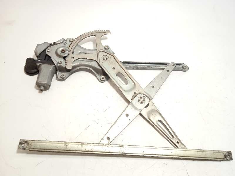 Recambio de elevalunas delantero derecho para toyota prius (nhw30) referencia OEM IAM 8571047110  6980152070