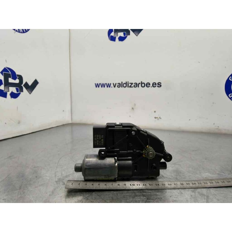Recambio de motor techo electrico para audi q7 (4l) 3.0 tdi referencia OEM IAM 4L0959591  0390200071