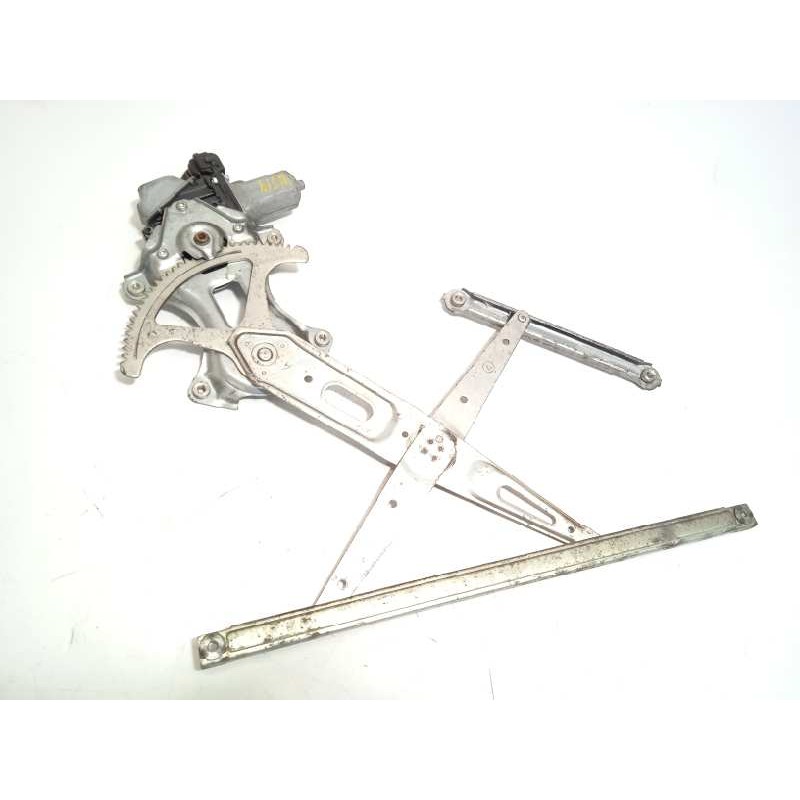 Recambio de elevalunas trasero izquierdo para toyota prius (nhw30) referencia OEM IAM 8572047120  6980252070