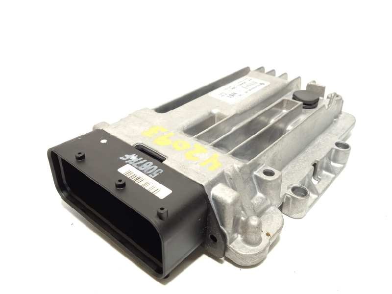 Recambio de centralita motor uce para hyundai ix35 style awd referencia OEM IAM 954403B817  9002050067KF