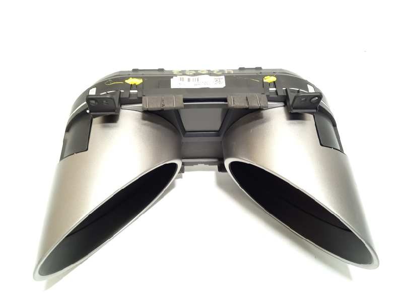 Recambio de cuadro instrumentos para hyundai ix35 style awd referencia OEM IAM 940072Y321  940072Y331