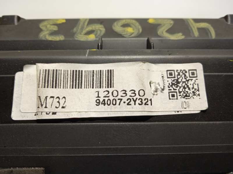 Recambio de cuadro instrumentos para hyundai ix35 style awd referencia OEM IAM 940072Y321  940072Y331