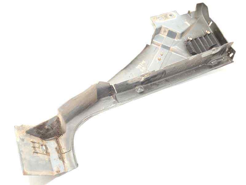 Recambio de aleta delantera derecha para hummer h2 6.0 referencia OEM IAM 15266356  