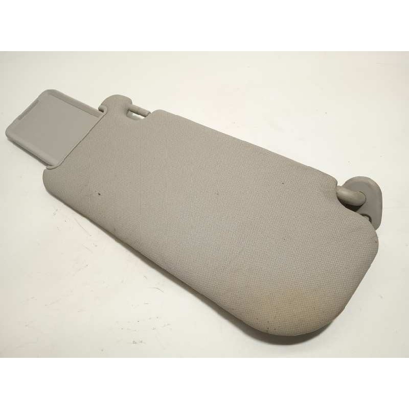 Recambio de parasol izquierdo para hyundai ix35 style awd referencia OEM IAM 852102S530OM  