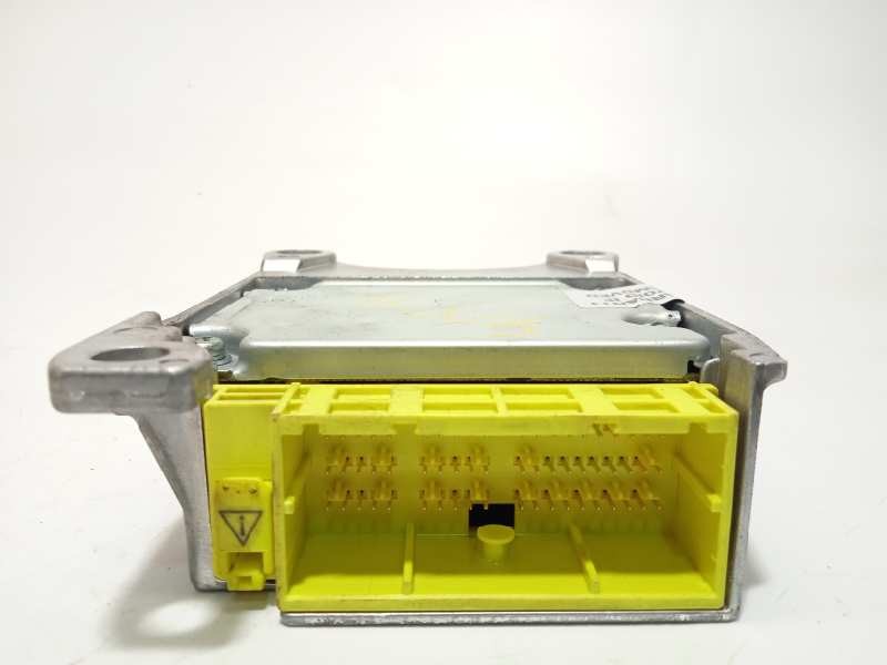 Recambio de centralita airbag para toyota prius (nhw30) referencia OEM IAM 8917047101  1503006361