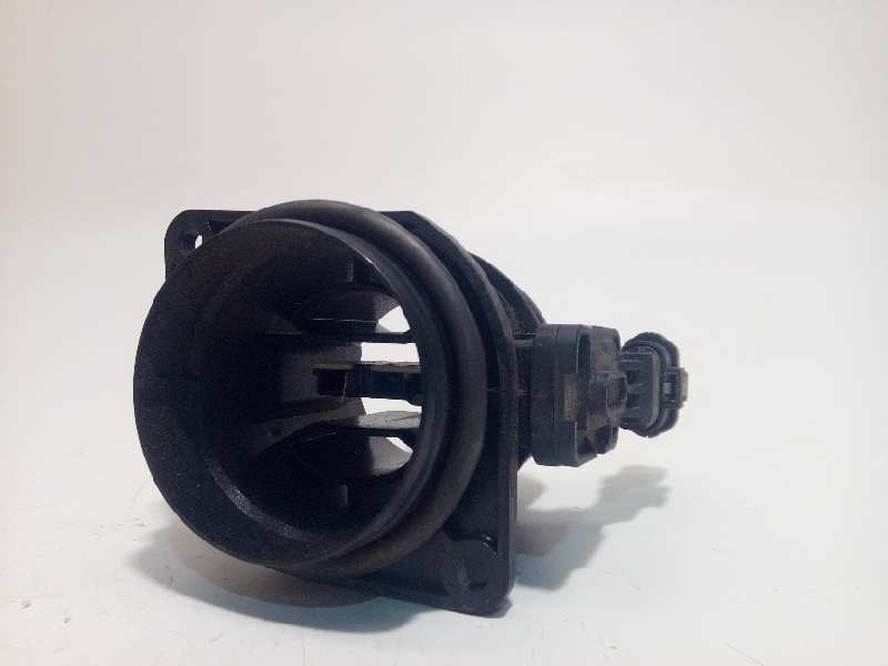 Recambio de caudalimetro para volkswagen touran (5t1) advance bmt referencia OEM IAM 04L906461B  