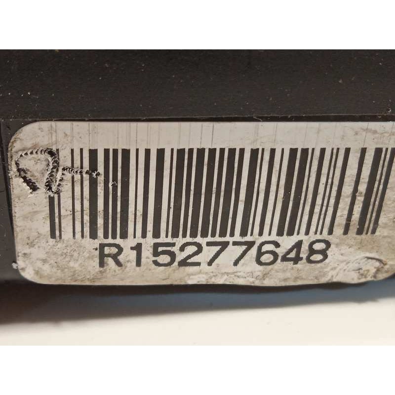 Recambio de cerradura puerta delantera derecha para hummer h2 6.0 referencia OEM IAM 15277648  