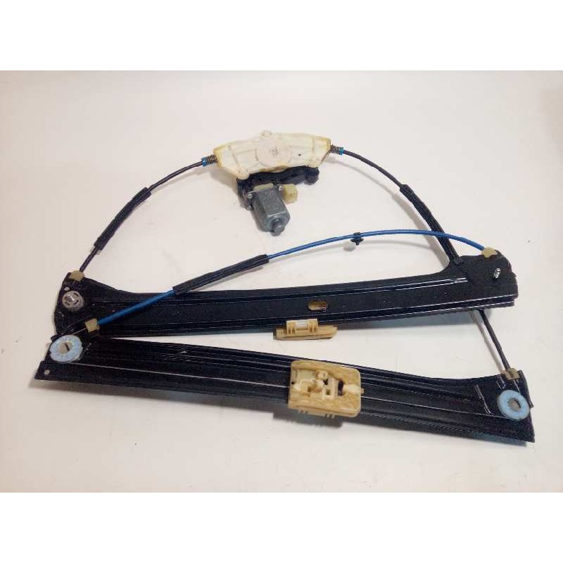 Recambio de elevalunas delantero izquierdo para volkswagen touran (5t1) advance bmt referencia OEM IAM 5TA837461  