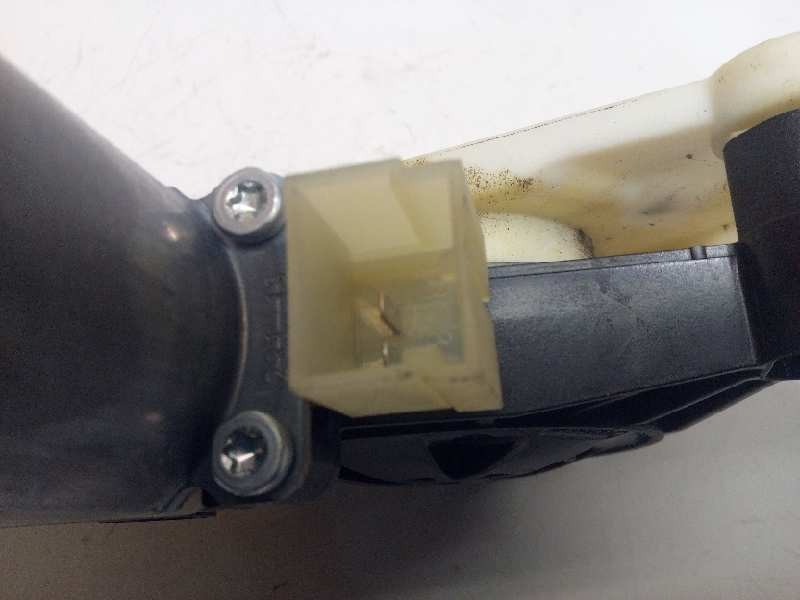 Recambio de elevalunas delantero izquierdo para volkswagen touran (5t1) advance bmt referencia OEM IAM 5TA837461  