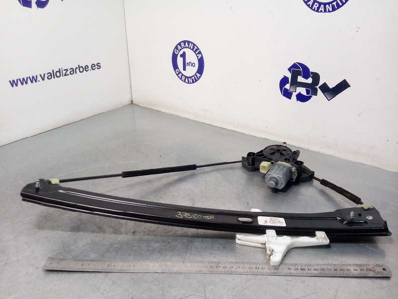 Recambio de elevalunas trasero derecho para volkswagen touran (5t1) advance bmt referencia OEM IAM 5TA839462  5Q0959802A