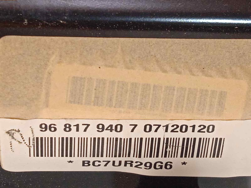 Recambio de airbag delantero derecho para chevrolet captiva 2.0 vcdi lt referencia OEM IAM 96817940  968179407