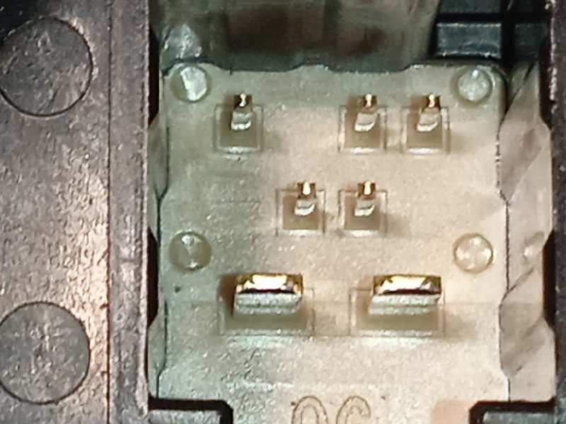 Recambio de elevalunas delantero izquierdo para toyota land cruiser (j15) 2.8 cat referencia OEM IAM 8572060310  0620204551