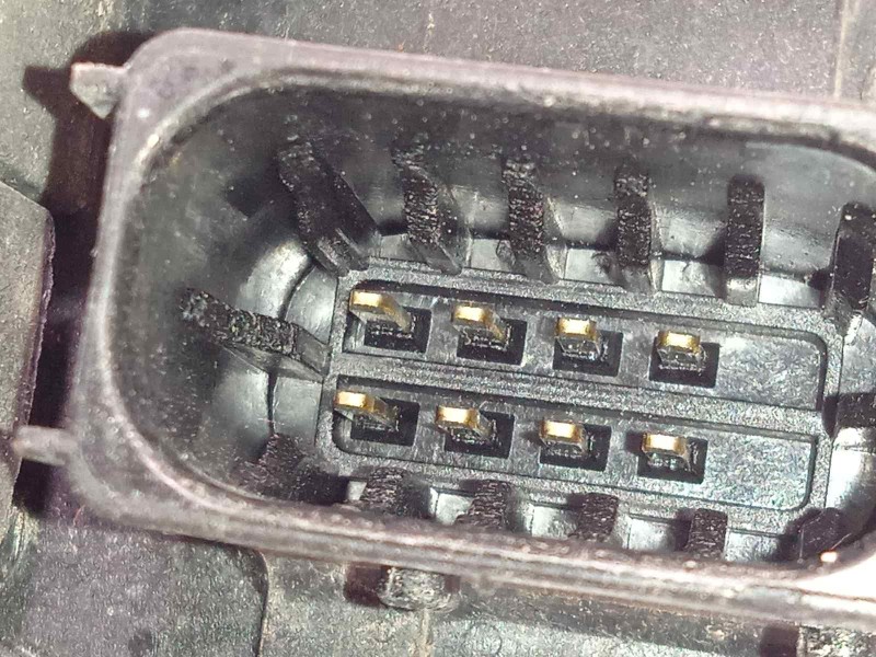 Recambio de cerradura puerta delantera izquierda para chevrolet captiva 2.0 vcdi lt referencia OEM IAM 94551316  