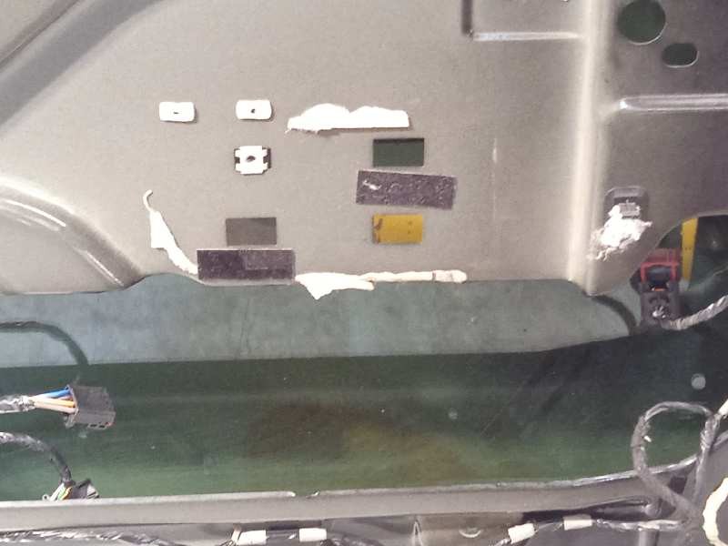 Recambio de puerta delantera derecha para hummer h2 6.0 referencia OEM IAM 25887985  15192373