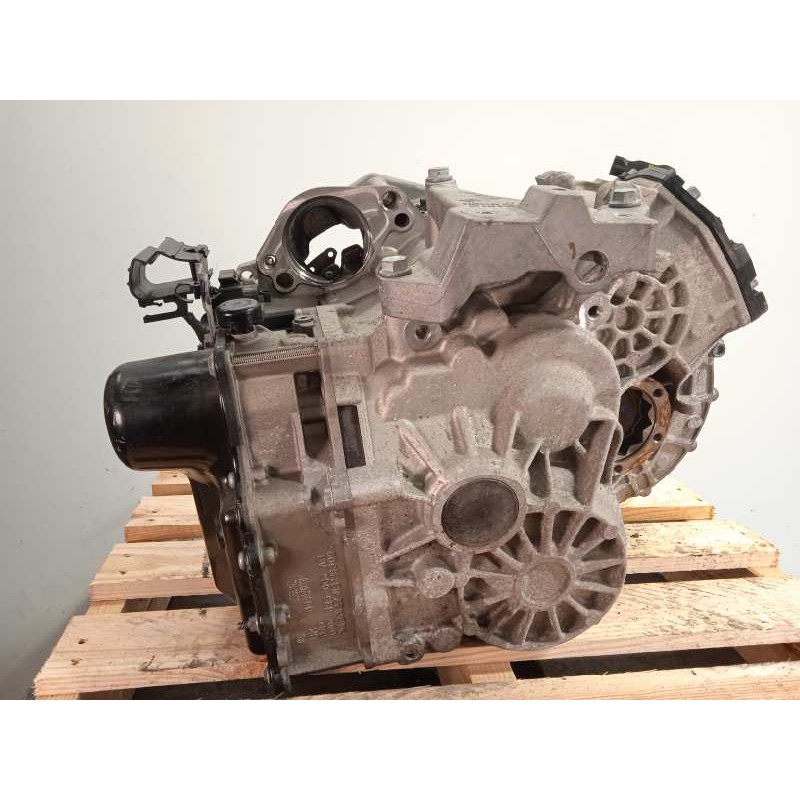 Recambio de caja cambios para seat arona fr referencia OEM IAM URG 0CW300020007 0CW300020