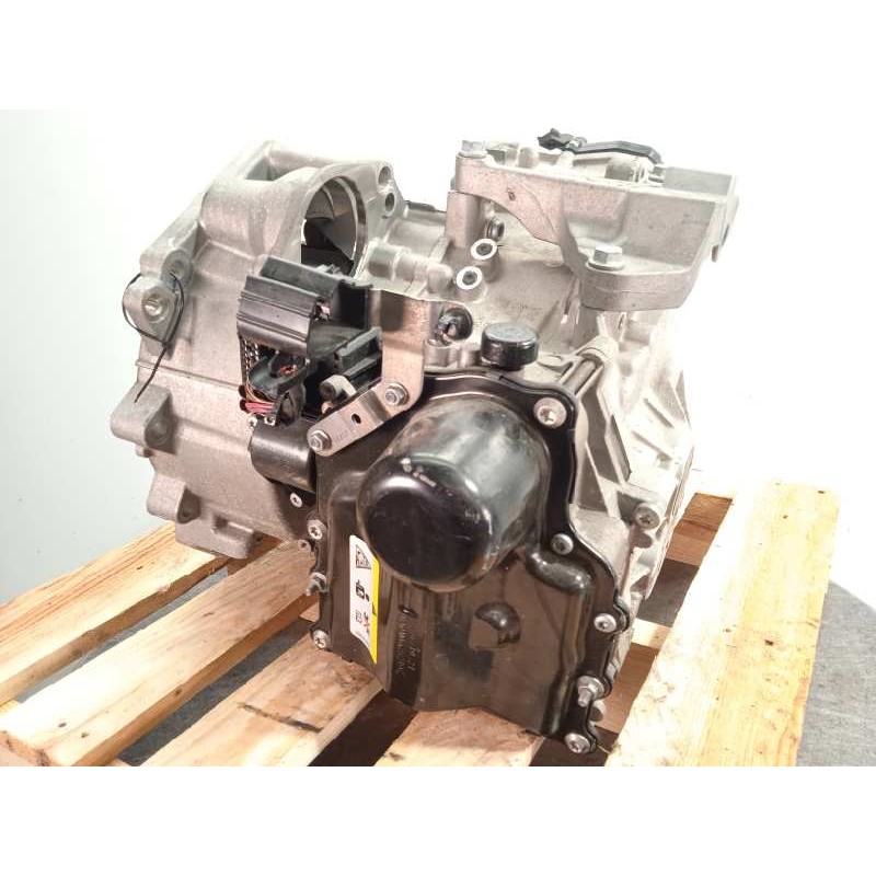 Recambio de caja cambios para seat arona fr referencia OEM IAM URG 0CW300020007 0CW300020