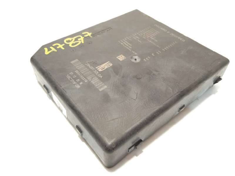 Recambio de caja reles / fusibles para nissan pulsar (c13) 1.2 16v cat referencia OEM IAM 284B73ZL0A  