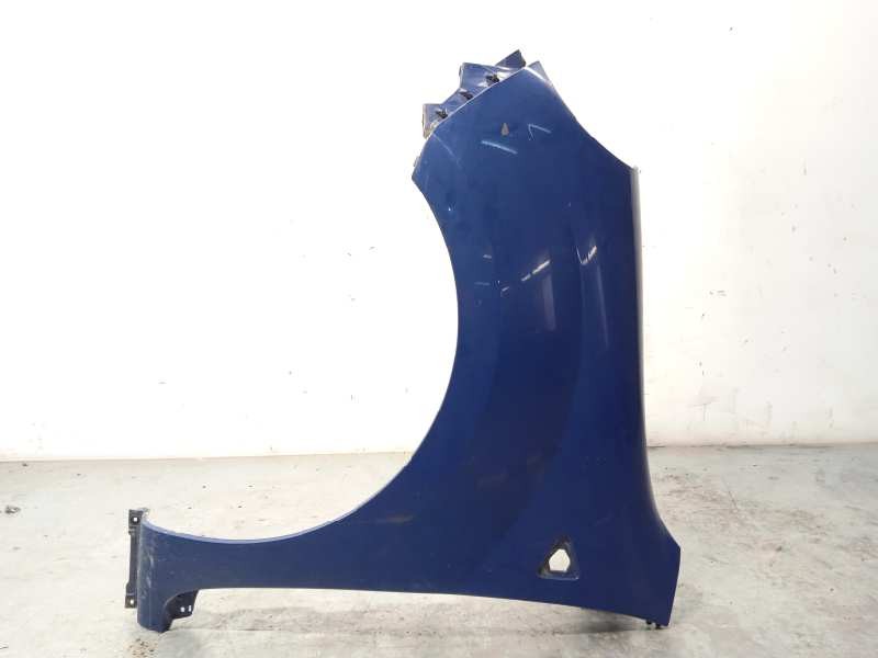 Recambio de aleta delantera izquierda para renault kangoo dynamique referencia OEM IAM 631011587R  