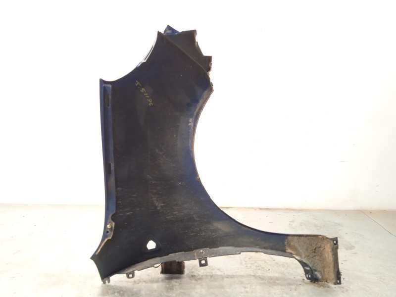 Recambio de aleta delantera izquierda para renault kangoo dynamique referencia OEM IAM 631011587R  