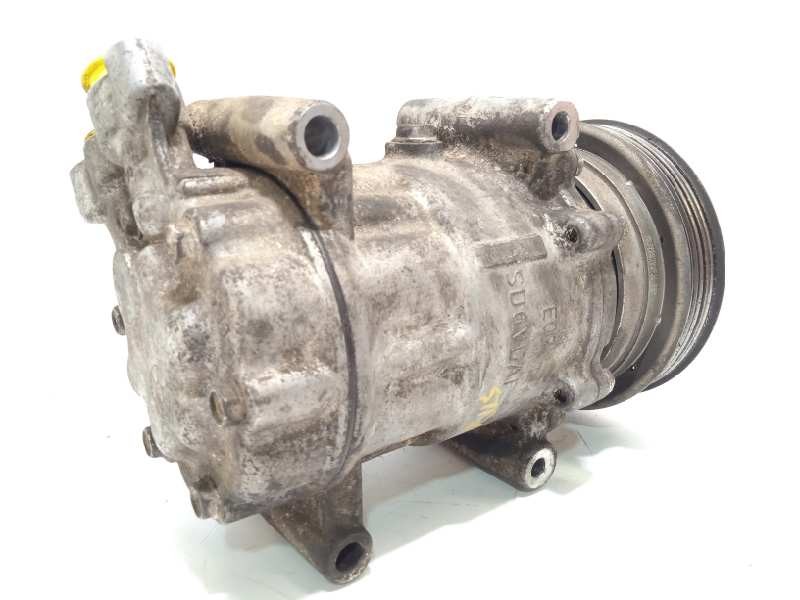 Recambio de compresor aire acondicionado para renault kangoo dynamique referencia OEM IAM 8200953359  SD6V12