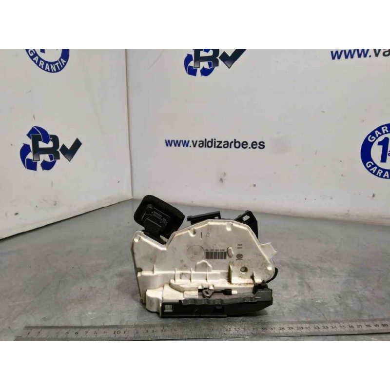 Recambio de cerradura puerta delantera derecha para seat leon (5f1) reference referencia OEM IAM 5K1837016E  