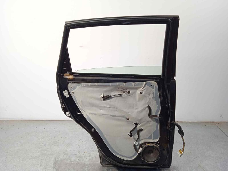 Recambio de puerta trasera izquierda para chevrolet captiva 2.0 vcdi lt referencia OEM IAM NOREF  