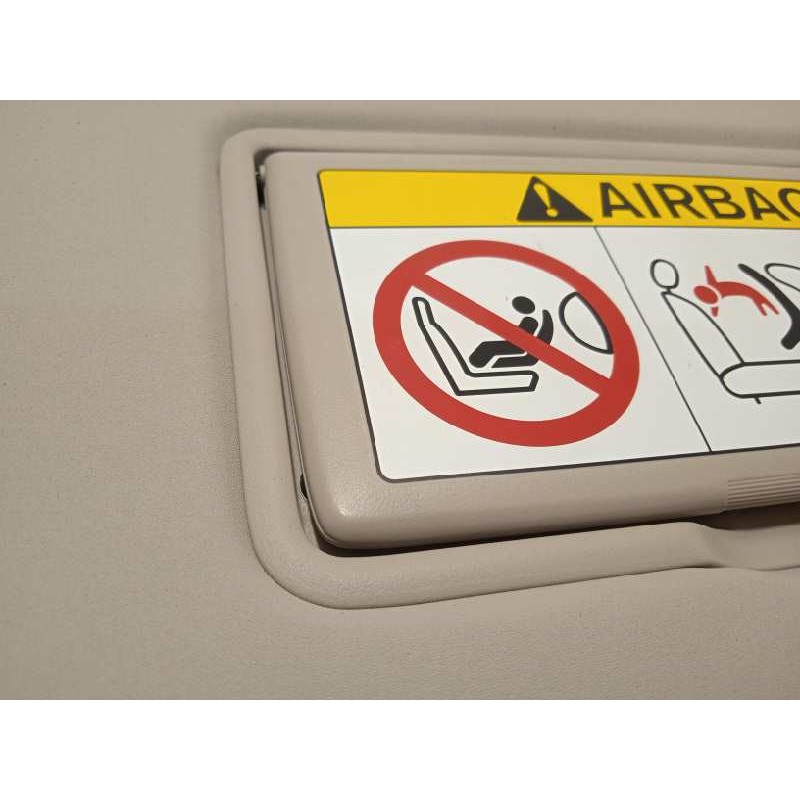 Recambio de parasol derecho para nissan pulsar (c13) 1.2 16v cat referencia OEM IAM 964004MA0D  