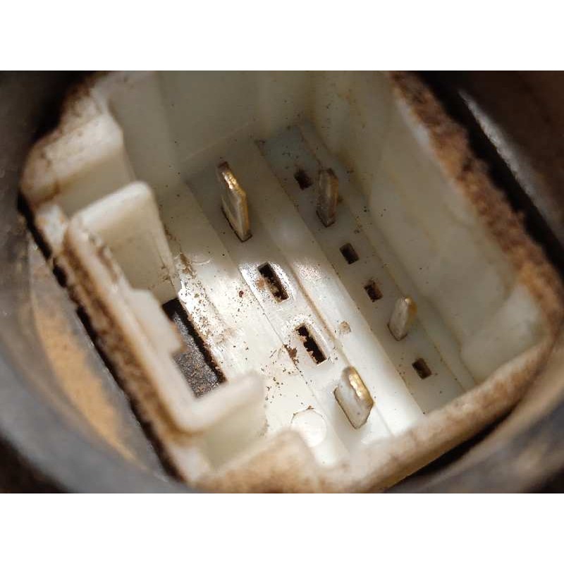 Recambio de cerradura puerta trasera derecha para toyota land cruiser (j12) 3.0 turbodiesel referencia OEM IAM 6905060091  