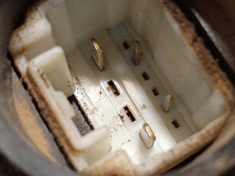 Recambio de cerradura puerta trasera derecha para toyota land cruiser (j12) 3.0 turbodiesel referencia OEM IAM 6905060091  