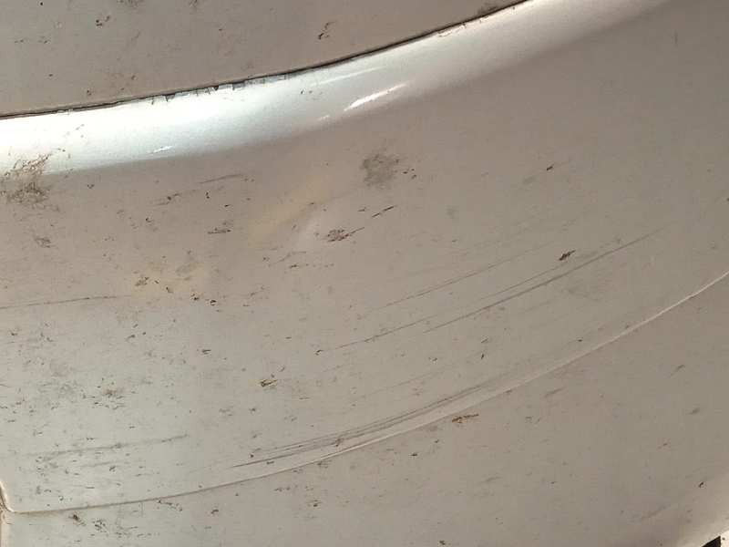 Recambio de paragolpes delantero para renault megane ii berlina 3p 1.9 dci diesel referencia OEM IAM 7701474484  