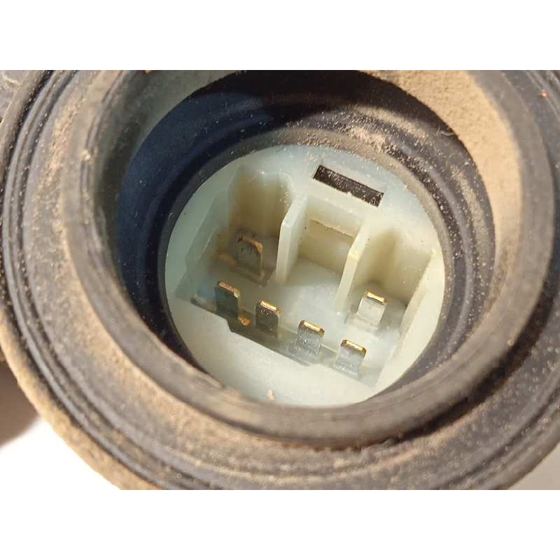 Recambio de elevalunas delantero derecho para toyota land cruiser (j12) 3.0 turbodiesel referencia OEM IAM 8571058010  062040176