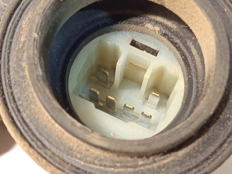 Recambio de elevalunas delantero derecho para toyota land cruiser (j12) 3.0 turbodiesel referencia OEM IAM 8571058010  062040176