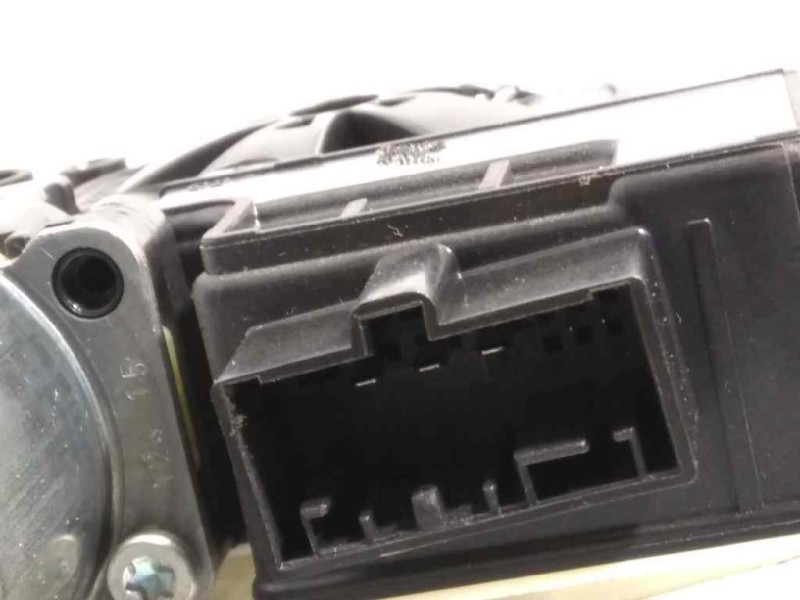 Recambio de elevalunas trasero izquierdo para seat leon (5f1) reference referencia OEM IAM 5Q0959811A  