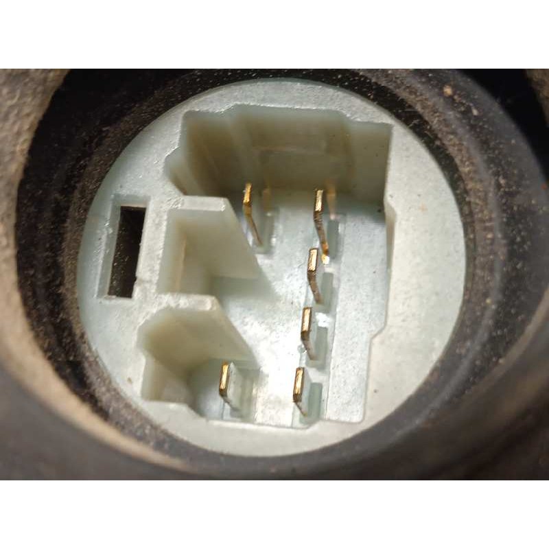 Recambio de elevalunas trasero derecho para toyota land cruiser (j12) 3.0 turbodiesel referencia OEM IAM 8572058010  0620401770