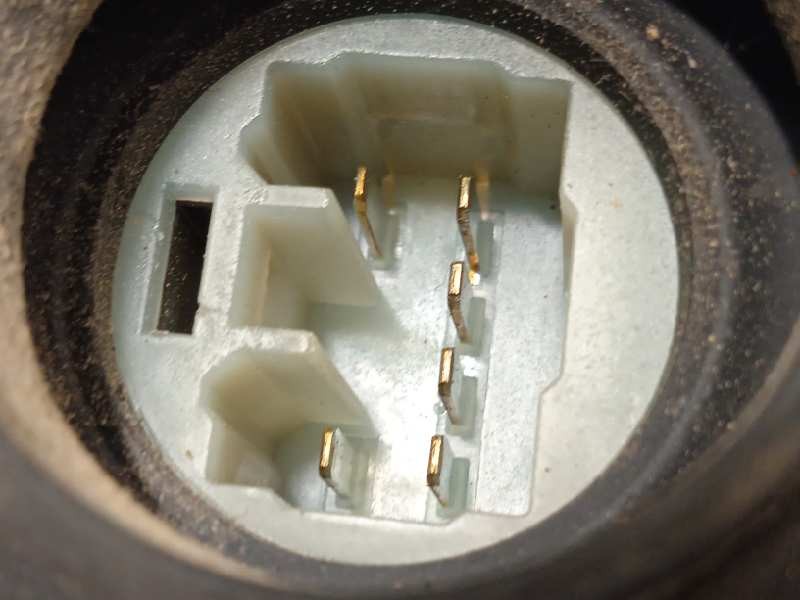 Recambio de elevalunas trasero derecho para toyota land cruiser (j12) 3.0 turbodiesel referencia OEM IAM 8572058010  0620401770