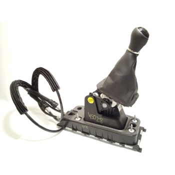 Recambio de palanca cambio para volkswagen t-roc advance referencia OEM IAM 5Q0711049BP  