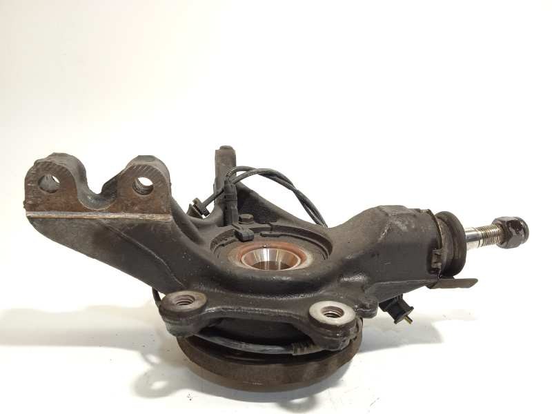 Recambio de mangueta delantera derecha para peugeot 5008 1.6 hdi fap referencia OEM IAM 1606631080  