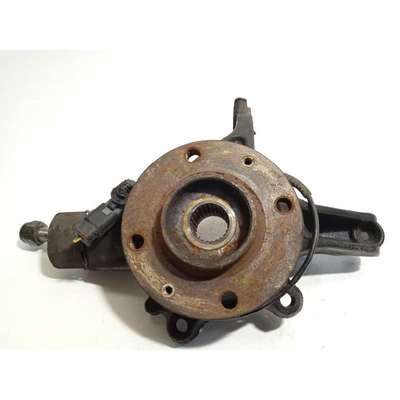 Recambio de mangueta delantera derecha para peugeot 5008 1.6 hdi fap referencia OEM IAM 1606631080  