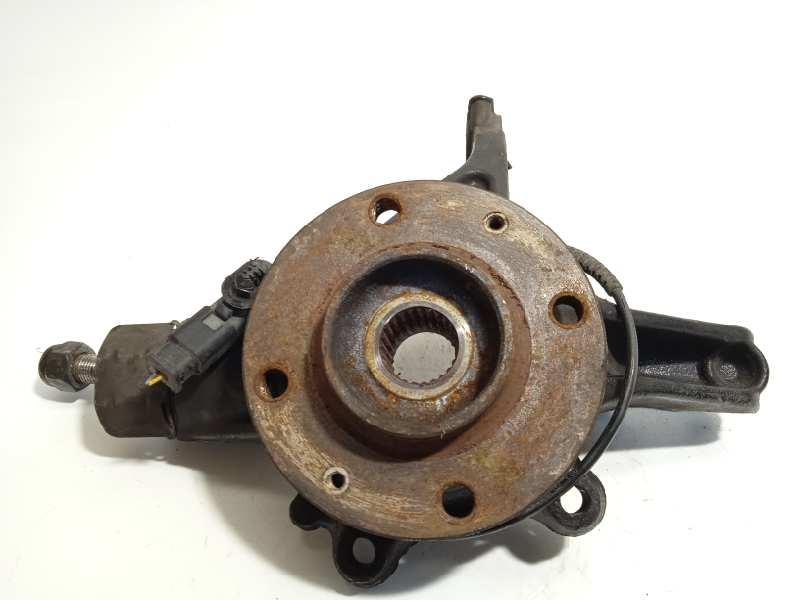 Recambio de mangueta delantera derecha para peugeot 5008 1.6 hdi fap referencia OEM IAM 1606631080  