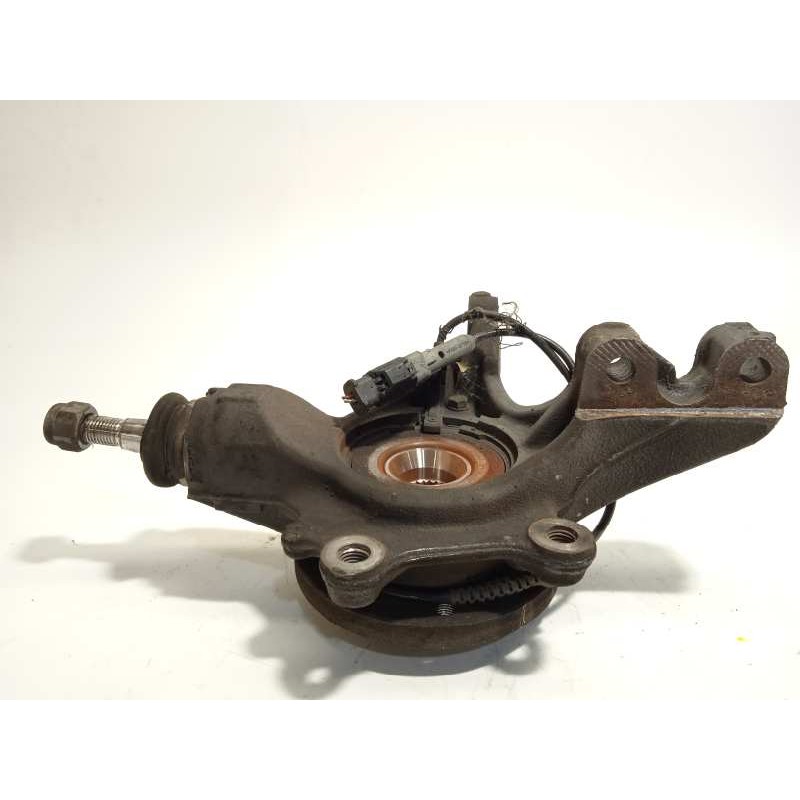 Recambio de mangueta delantera izquierda para peugeot 5008 1.6 hdi fap referencia OEM IAM 1606630980  