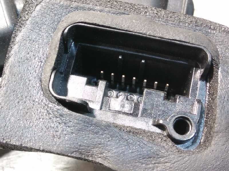 Recambio de cerradura puerta delantera izquierda para volkswagen golf vi (5k1) gtd referencia OEM IAM 5K1837015B  