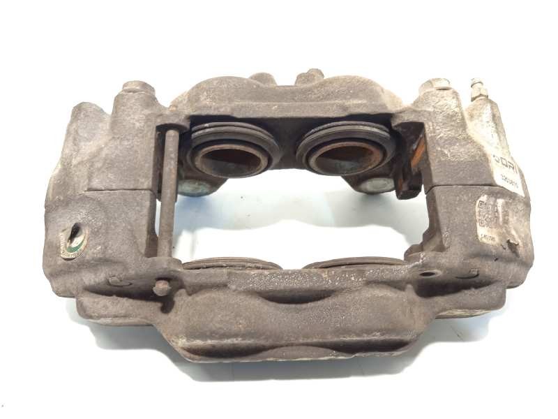 Recambio de pinza freno delantera derecha para toyota land cruiser (j12) 3.0 turbodiesel referencia OEM IAM 4773060261  